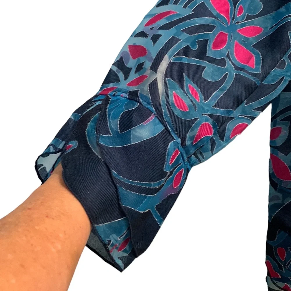 Beautiful Blue & Pink Blazer - Large - Picture 5 of 13